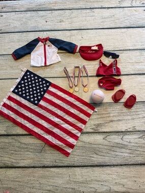 American Girl Team USA Beach Volleyball Set. Olympics / 12 items. Retired.